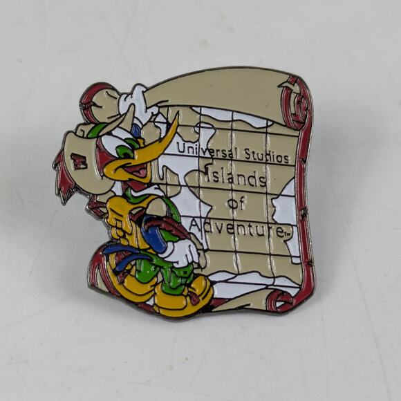 Woody Woodpecker Universal Studios Islands of Adventure Pin 1999 Map Design - Picture 1 of 6